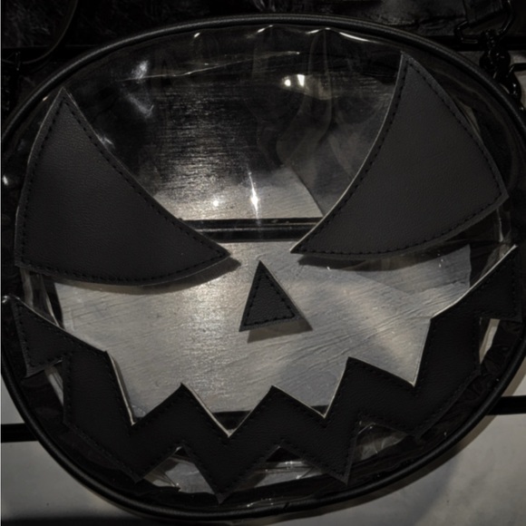 Love Pain & Stitches Pumpkin Bag - Picture 5 of 6